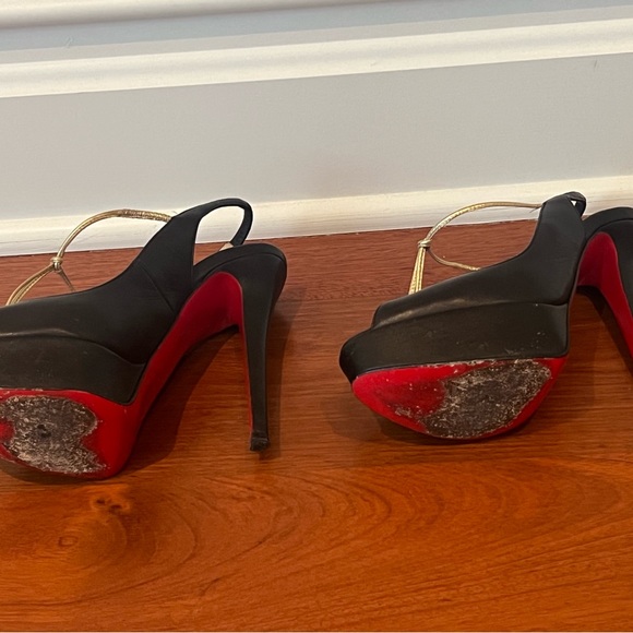 Louboutin black leather peep toe sling back pumps - Picture 5 of 6